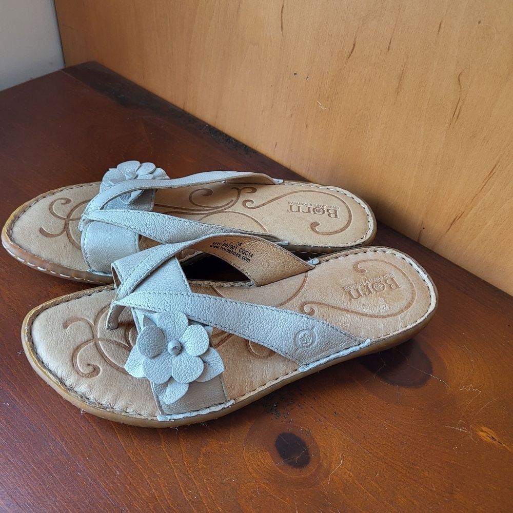 NEW Born Leather Sandal 7M - Picture 2 of 5